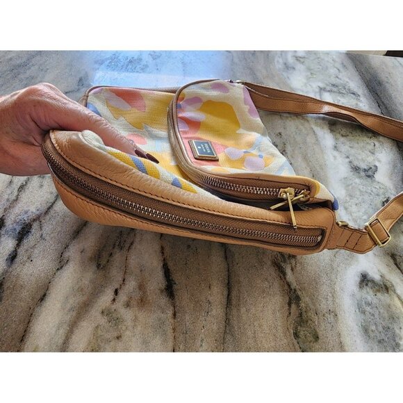 Fossil Preston Floral Canvas and Leather Crossbody‎ Flap Bag Purse Shoulder - Picture 4 of 12
